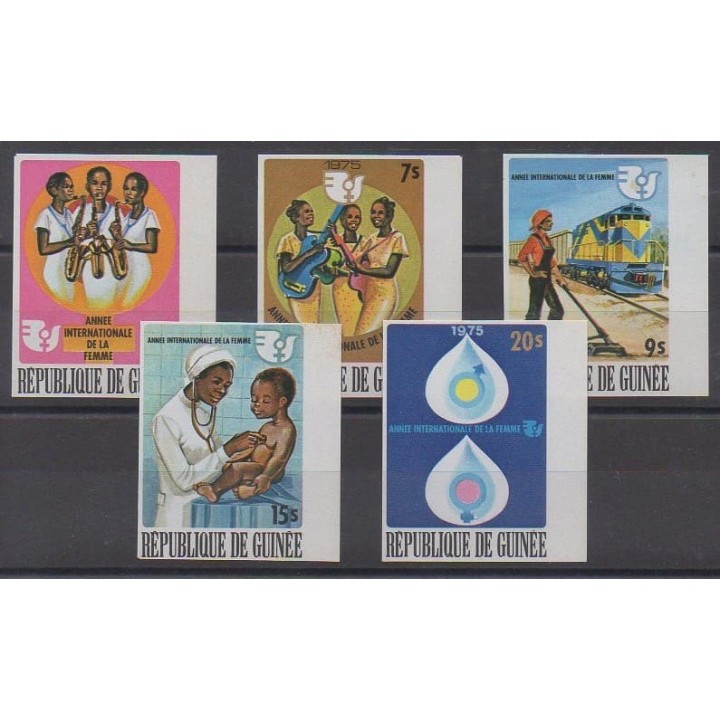 Acheter cette série de timbres de Guinée de l'année 1976 (No 555/559ND).