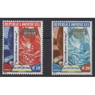 Acheter cette série de timbres de la République Dominicaine  de l'année 2007 (No 1527/1528).