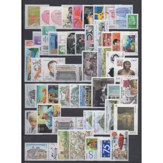 Acheter les timbres et les 21 blocs-feuillets de France  de l'année 2024 (No 5739/5837 - PA94 - S185/S186 - BF157/BF158).