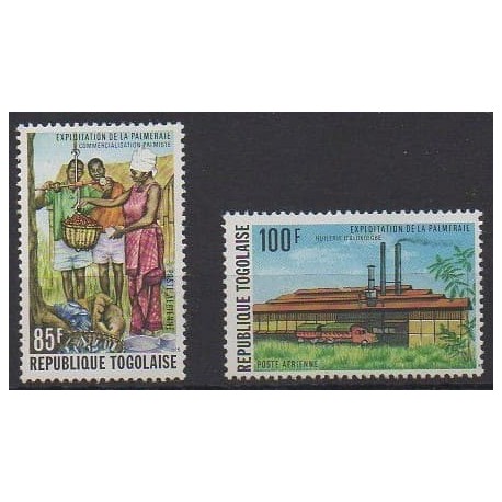 Togo - 1975 - Nb PA254/PA255