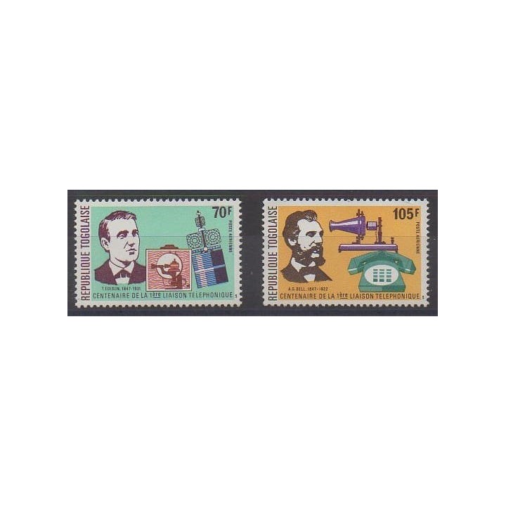 Acheter ces timbres du Togo de l'année 1976 (No PA278/PA279).