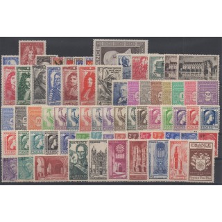 Timbres  - France - année complète - 1944 - No 599/668