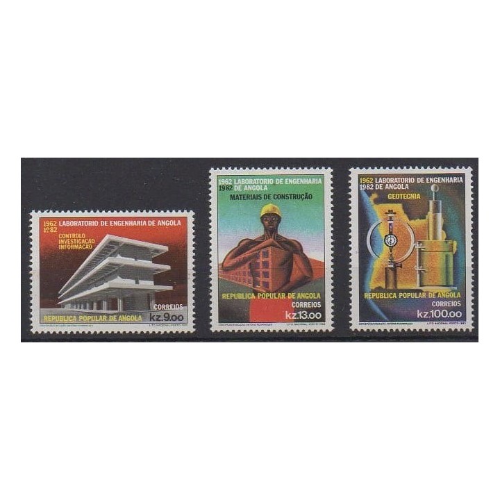Acheter cette série de timbres d'Angola de l'année 1982 (No 661/663).