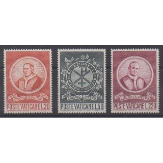 Buy this set of stamps of Vatican of the year 1969 (Nb 494/496).