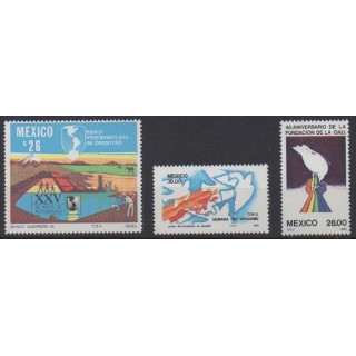 Acheter cette série de timbres du Mexique de l'année 1985 (No 1124/1126).