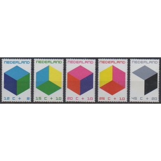 Buy this set of stamps of Netherlands of the year 1970 (Nb 921/925).