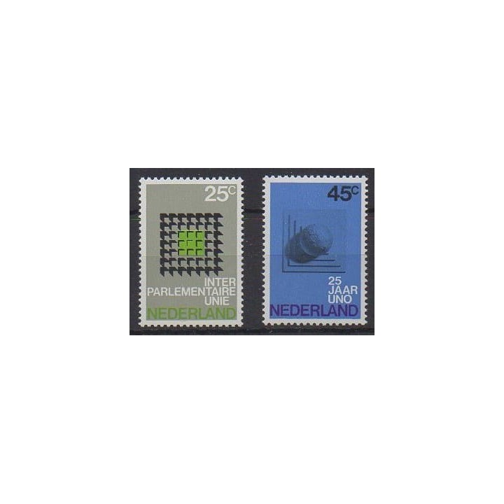 Acheter cette série de timbres des Pays-Bas de l'année 1970 (No 916/917).