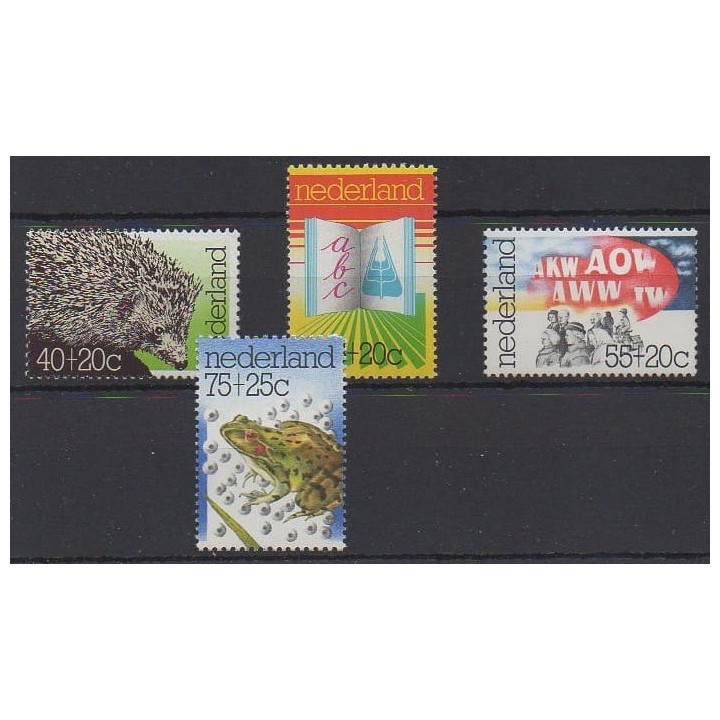 Acheter cette série de timbres des Pays-Bas de l'année 1976 (No 1036/1039).