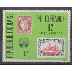 Togo - 1982 - No PA479 - Timbres sur timbres