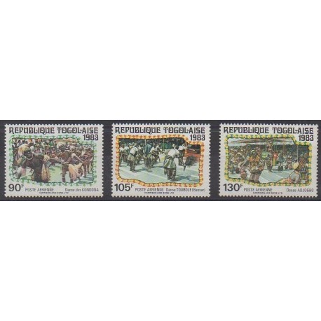 Togo - 1983 - No PA491/PA493 - Folklore