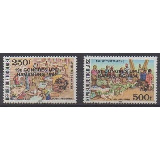 Acheter ces timbres du Togo de l'année 1984 (No PA507/PA508).