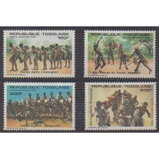 Acheter ces timbres du Togo de l'année 1985 (No PA544/PA547).