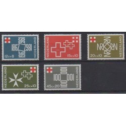 Pays-Bas - 1967 - No 855/859 - Santé ou Croix-Rouge