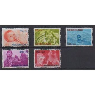 Acheter cette série de timbres des Pays-Bas de l'année 1966 (No 839/843).
