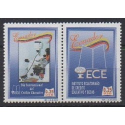 Équateur - 2002 - No 1645/1646