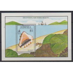 Dominique - 1990 - Nb BF167 - Sea life - Mint hinged