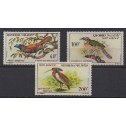 Madagascar - 1963 - No PA89/PA91 - Oiseaux - Neufs avec charnière