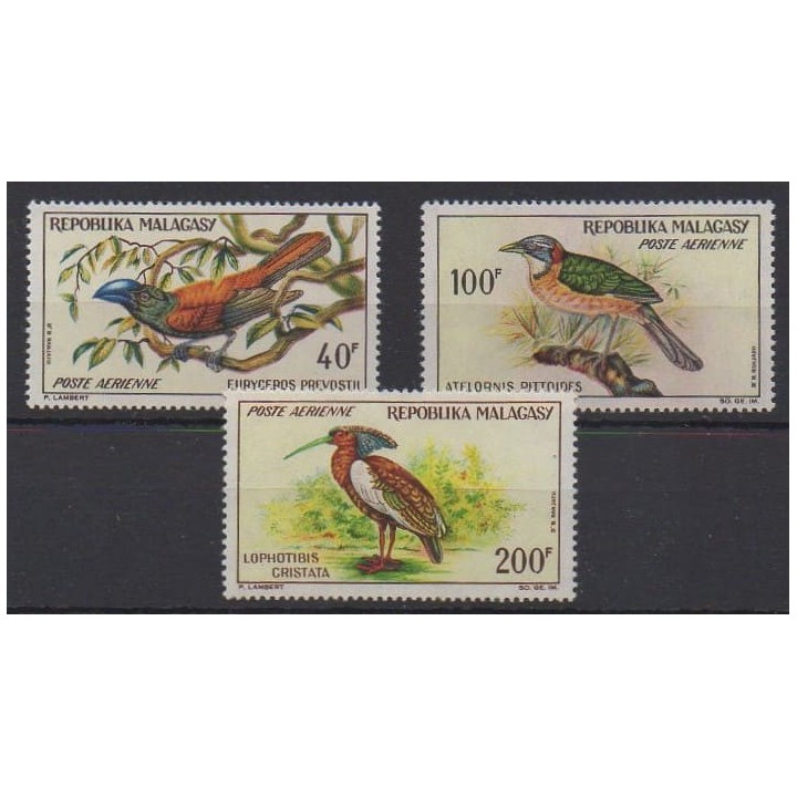 Buy these stamps of Madagascar of the year 1963 (Nb PA89/PA91). - Mint hinged