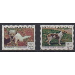 Madagascar - 1974 - Nb 547/548 - Dogs - Mint hinged