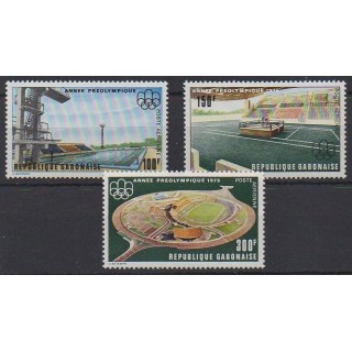 Acheter ces timbres du Gabon de l'année 1975 (No PA166/PA168).