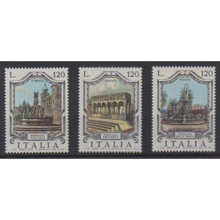 Acheter cette série de timbres d'Italie de l'année 1977 (No 1315/1317).