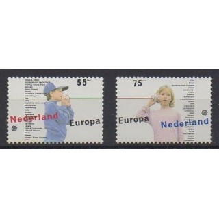 Acheter cette série de timbres des Pays-Bas de l'année 1989 (No 1334/1335).