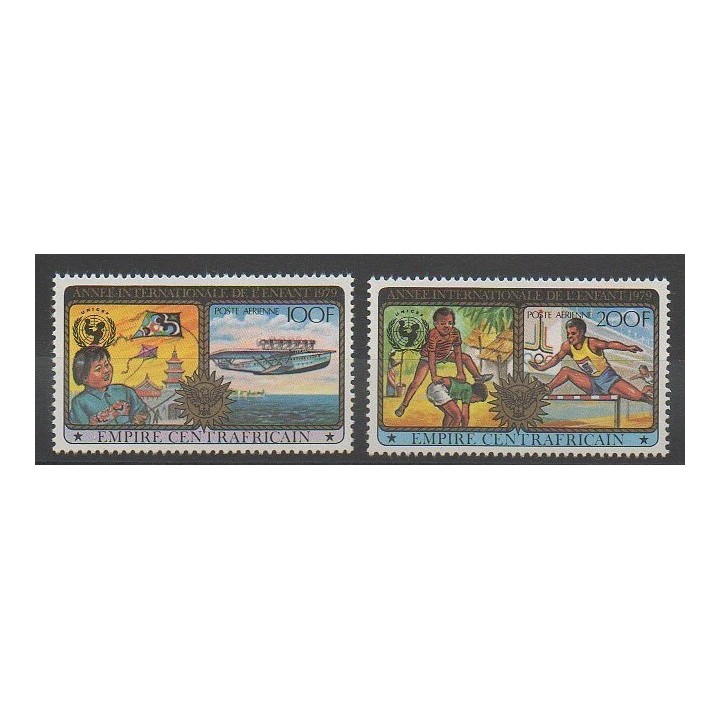 Timbres - Centrafricaine (République) - 1971 - No PA201/PA202 - Enfance