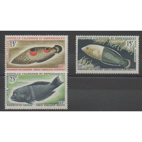 Nouvelle-Calédonie - Poste aérienne - 1965 - No PA81/PA83 - Poissons