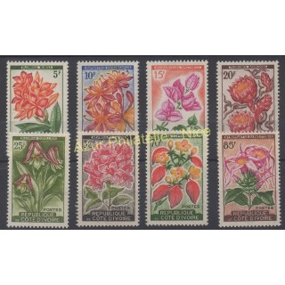 Timbres - Thème fleurs  - Côte dIvoire - 1961 - No 192A/ 198