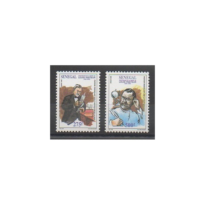 Timbres - Sénégal - 1995 - No 1124/1125 - Santé ou Croix-Rouge