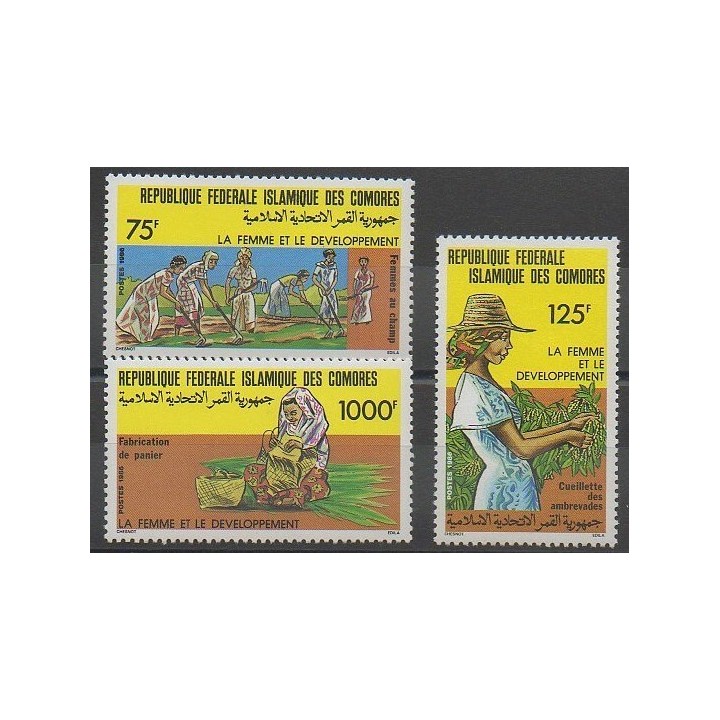 Timbres - Comores - 1987 - No 447/449