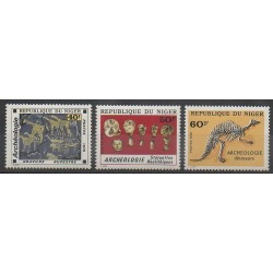 Niger - 1976 - Nb 379/381 - Prehistoric animals