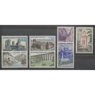 Timbres - France - Poste - 1960 - No 1235/1241 - Monuments - Églises