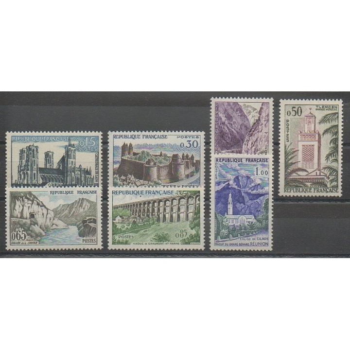 Timbres - France - Poste - 1960 - No 1235/1241 - Monuments - Églises