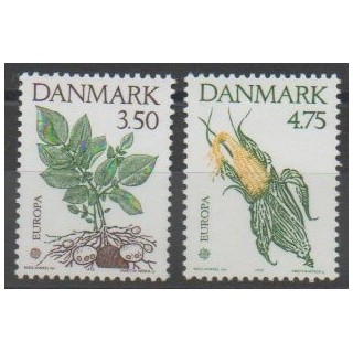 Stamps - Denmark - 1992 - Nb 1028/1029 - Fruits - Flora - Europa
