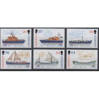 Timbres - Thème bateaux - Guernesey - 1999 - No 812/817