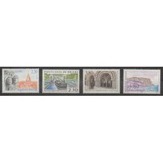 Timbres - France - Poste - 1990 - No 2657/2660 - Églises - Sites