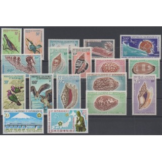 Timbres  - Nouvelle-Calédonie - Année complète - 1970 - No 364/371 et PA110/PA119