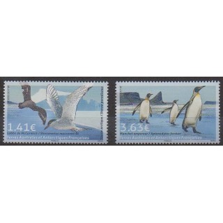 Timbres - TAAF - 2017 - No 820/821 - Oiseaux