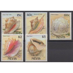 Nevis - 1988 - Nb 486/490 - Sea animals