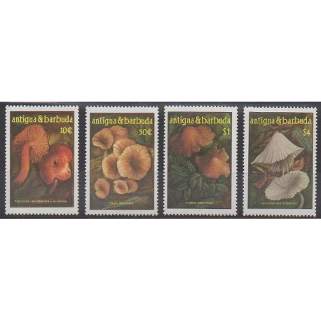Antigua and Barbuda - 1986 - Nb 931/934 - Mushrooms