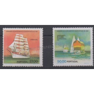Timbres - Thème bateaux - Portugal - 1982 - No 1537 et 1539