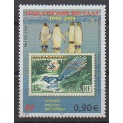 TAAF - 2005 - No 430 - Timbres sur timbres