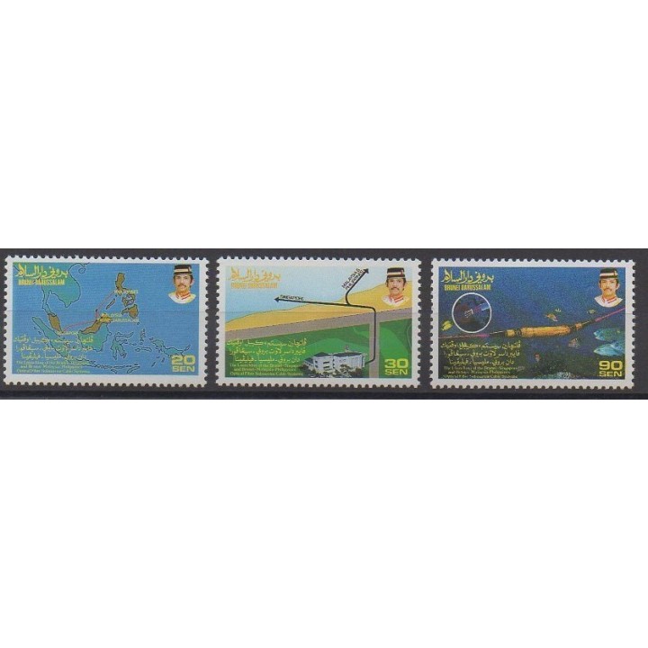 Brunei - 1992 - No 443/445 - Télécommunications