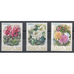 Italie - 1982- No 1527/1529 - Fleurs