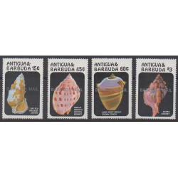 Barbuda - 1986 - Nb 832/835 - Sea animals