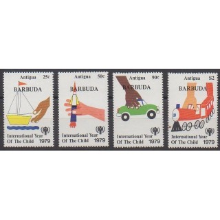 Barbuda - 1979 - No 437/440 - Enfance