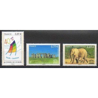 Timbres  - France - Timbres de service - 2012 - No 153/155