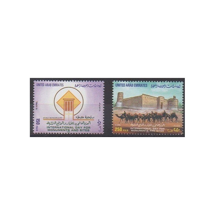 Buy this set of stamps of United Arab Emirates of the year 1999 (Nb 599/600).