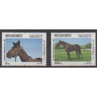 Acheter cette série de timbres des Emirats arabes unis de l'année 2001 (No 637/638).